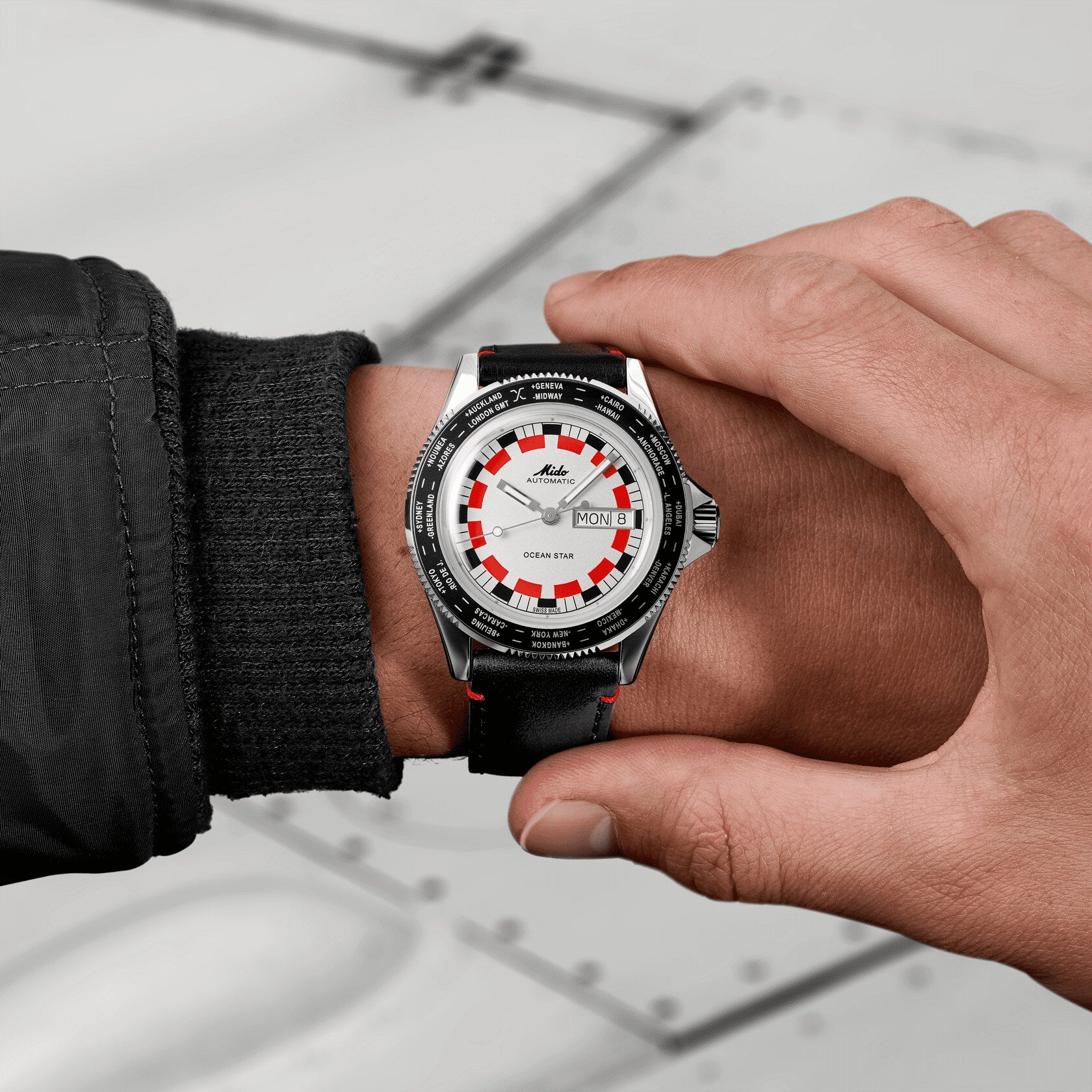 MIDO Ocean Star Worldtimer  M026.830.16.030.00 - ∅ 40.5mm