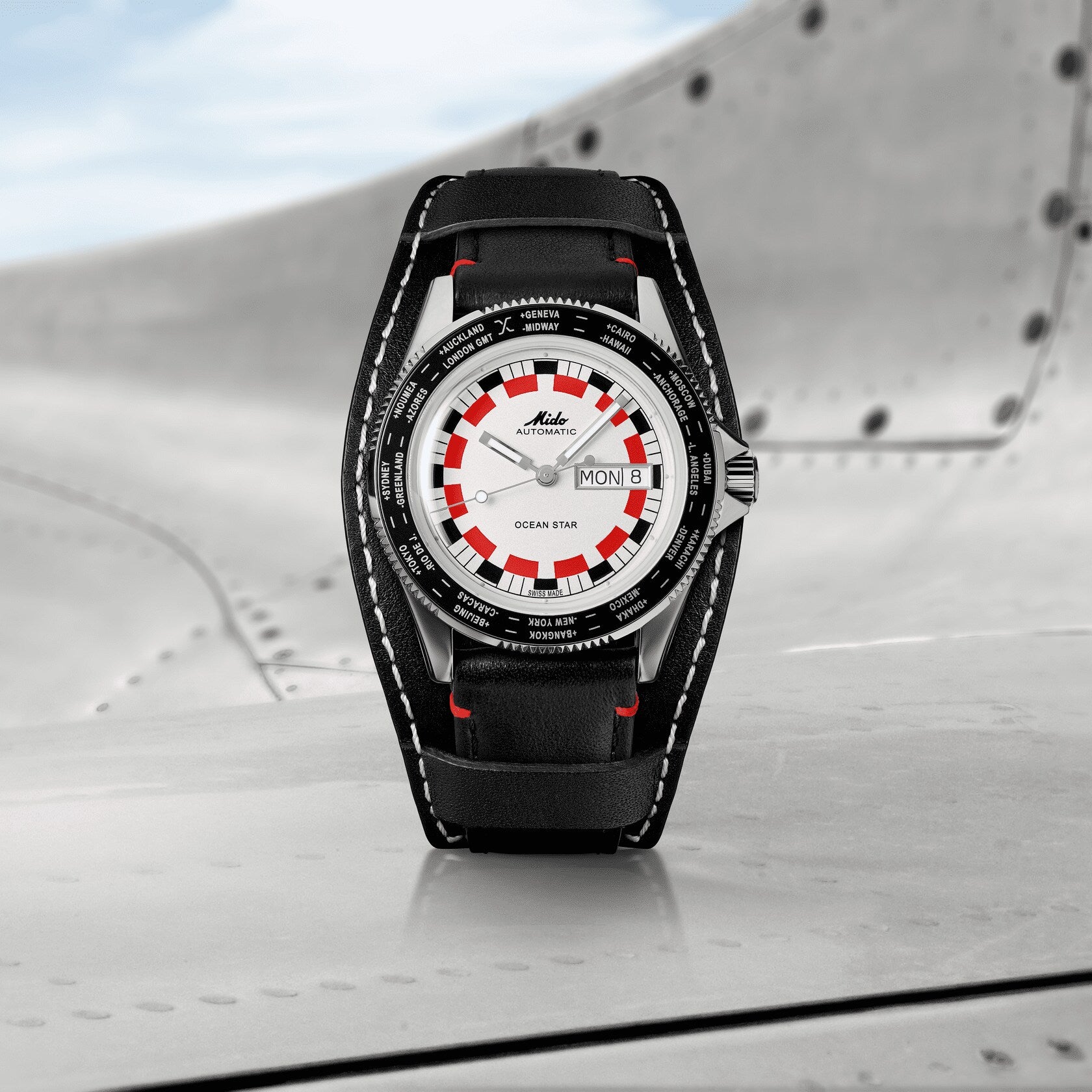 MIDO Ocean Star Worldtimer  M026.830.16.030.00 - ∅ 40.5mm
