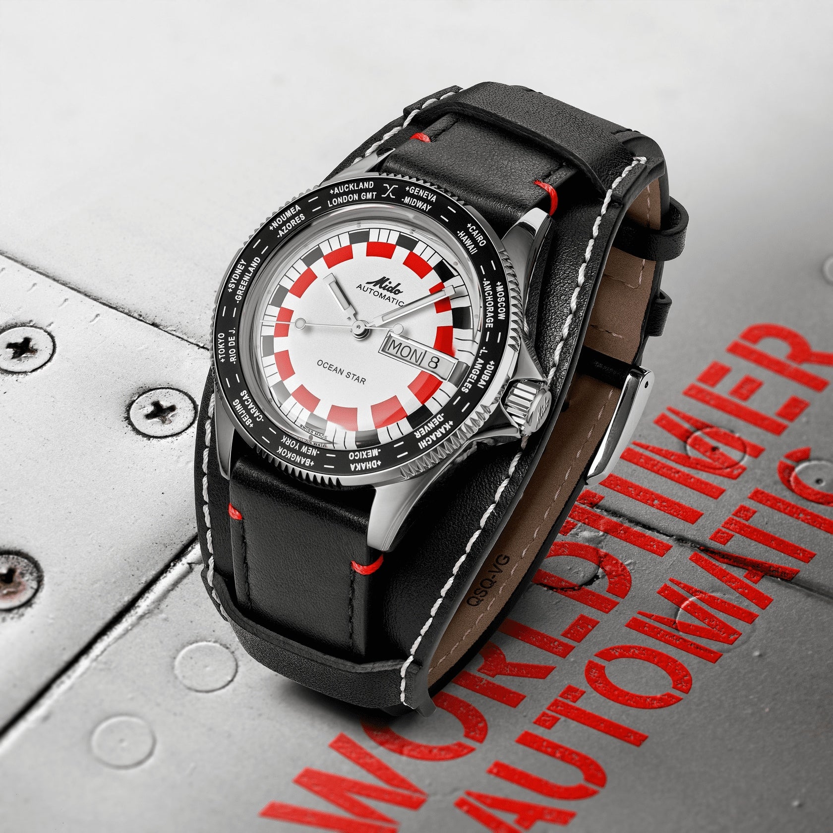 MIDO Ocean Star Worldtimer  M026.830.16.030.00 - ∅ 40.5mm