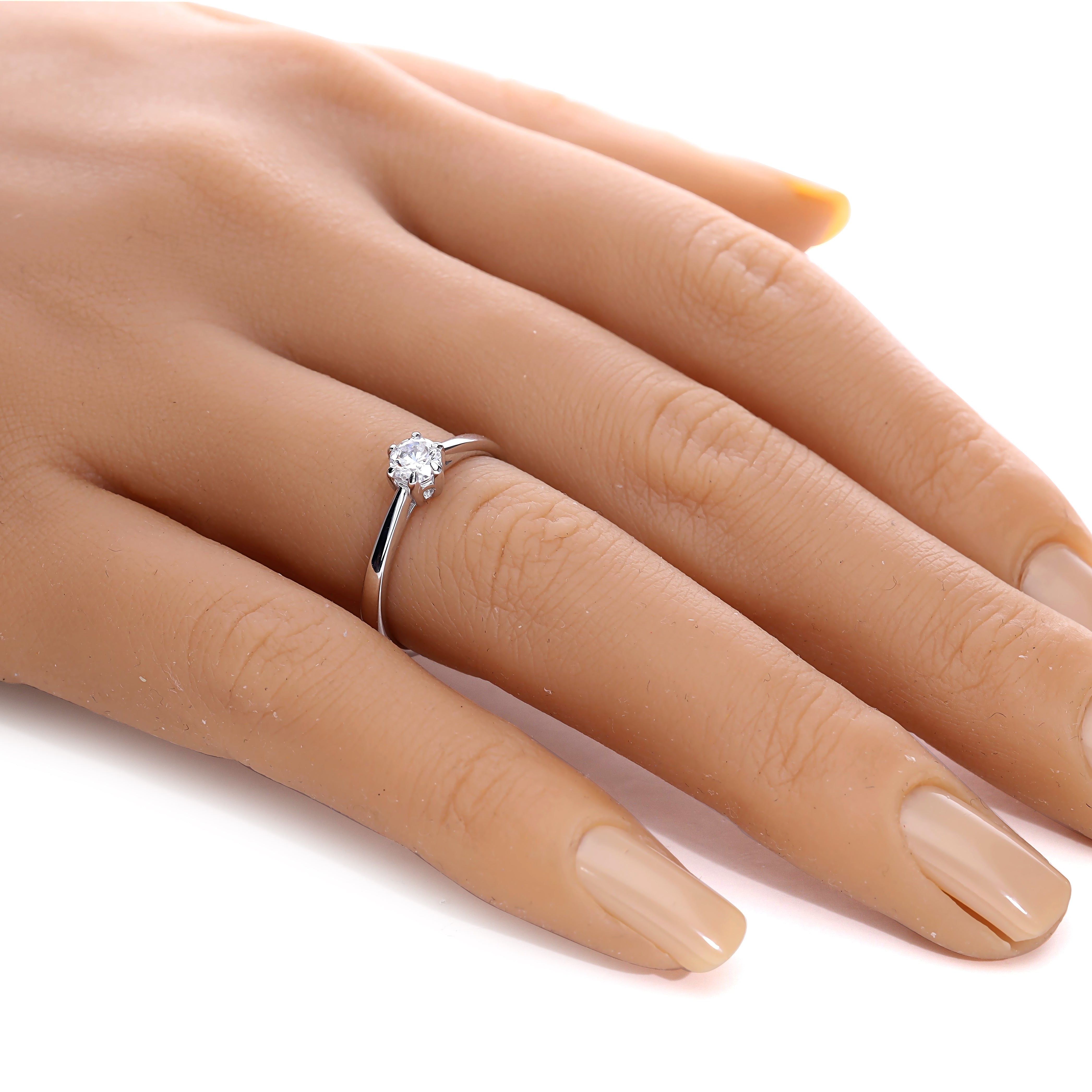 Eleganz pur: GIORO Feline 585 Weißgold Verlobungsring mit 0,20ct Brillant